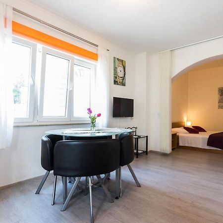 Apartments Kaline Подстрана Екстериор снимка