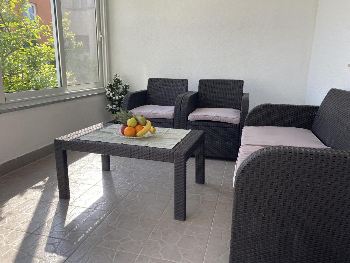 Apartments Kaline Подстрана Екстериор снимка