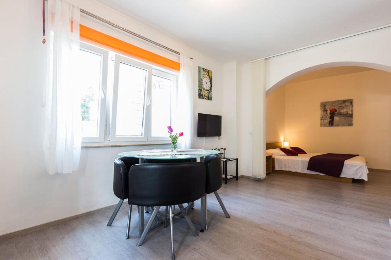 Apartments Kaline Подстрана Екстериор снимка