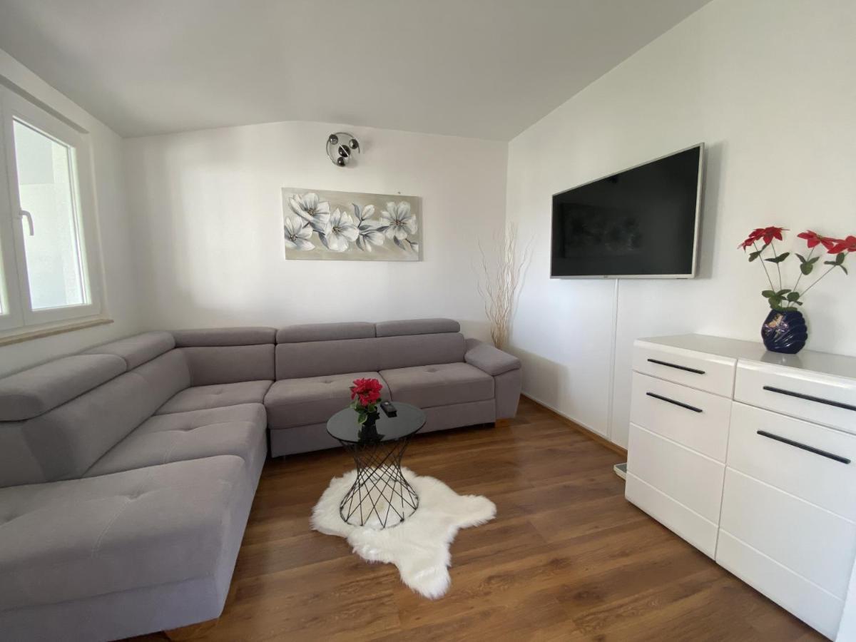 Apartments Kaline Подстрана Екстериор снимка
