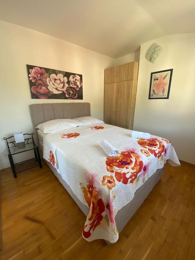 Apartments Kaline Подстрана Екстериор снимка